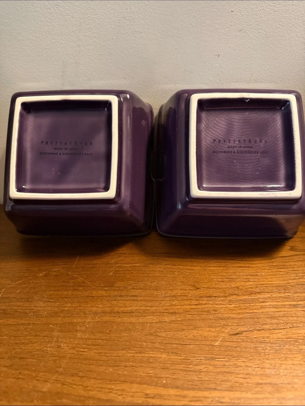 Pottery Barn noodle bowls set/2